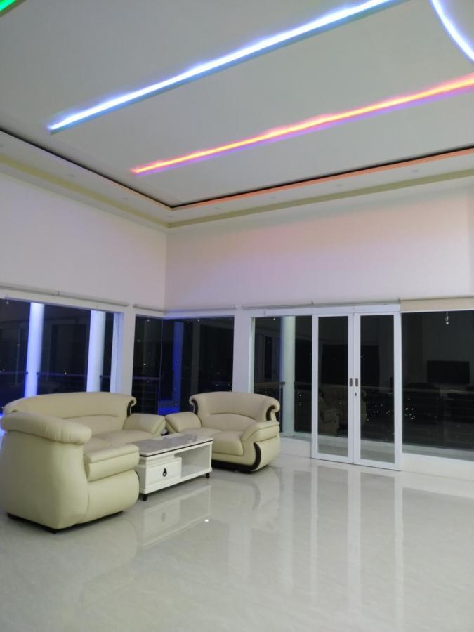 Hala * Bogor