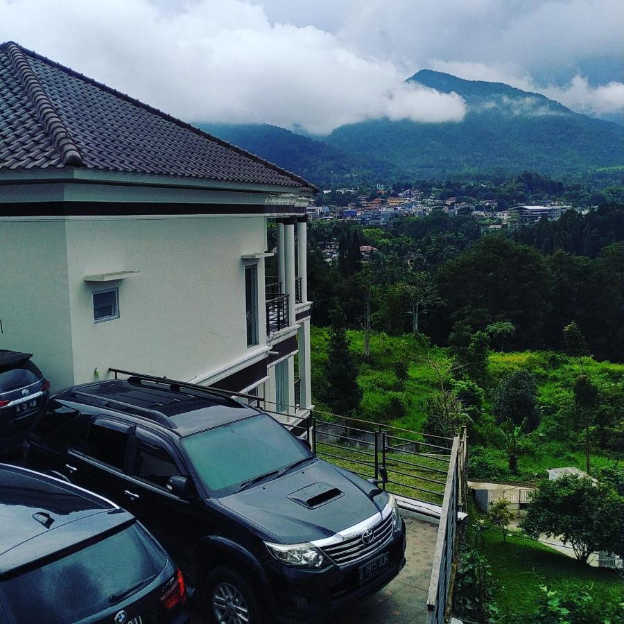Hala Villa Bogor